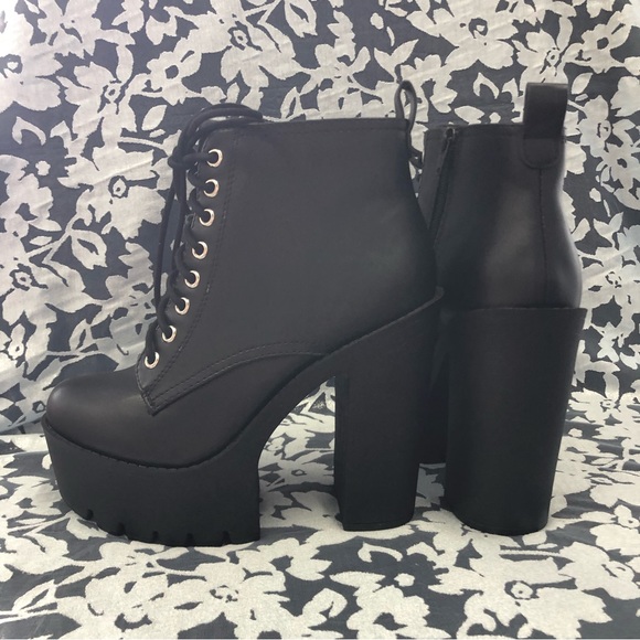 Black Chunky Ankle Boots - Picture 9 of 14